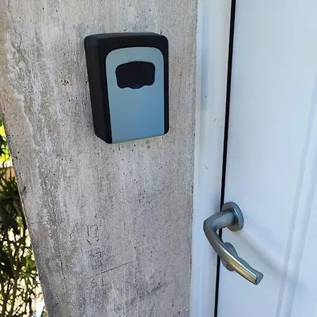 Holiday home Petite Maison Avec Jardin