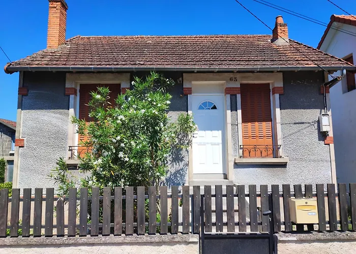 Petite Maison Avec Jardin Holiday home *